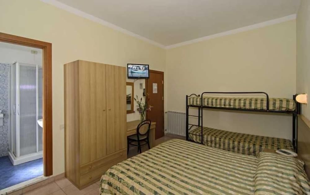 HOTEL BREZZA photo5