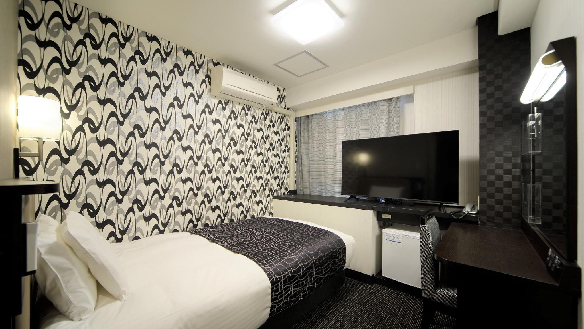 Semi Room, Single, Semi Double Bed, Smoking