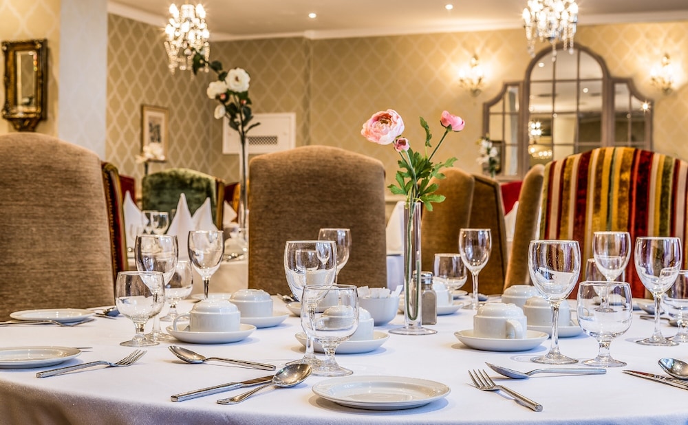 Dublin Skylon Hotel 49/60