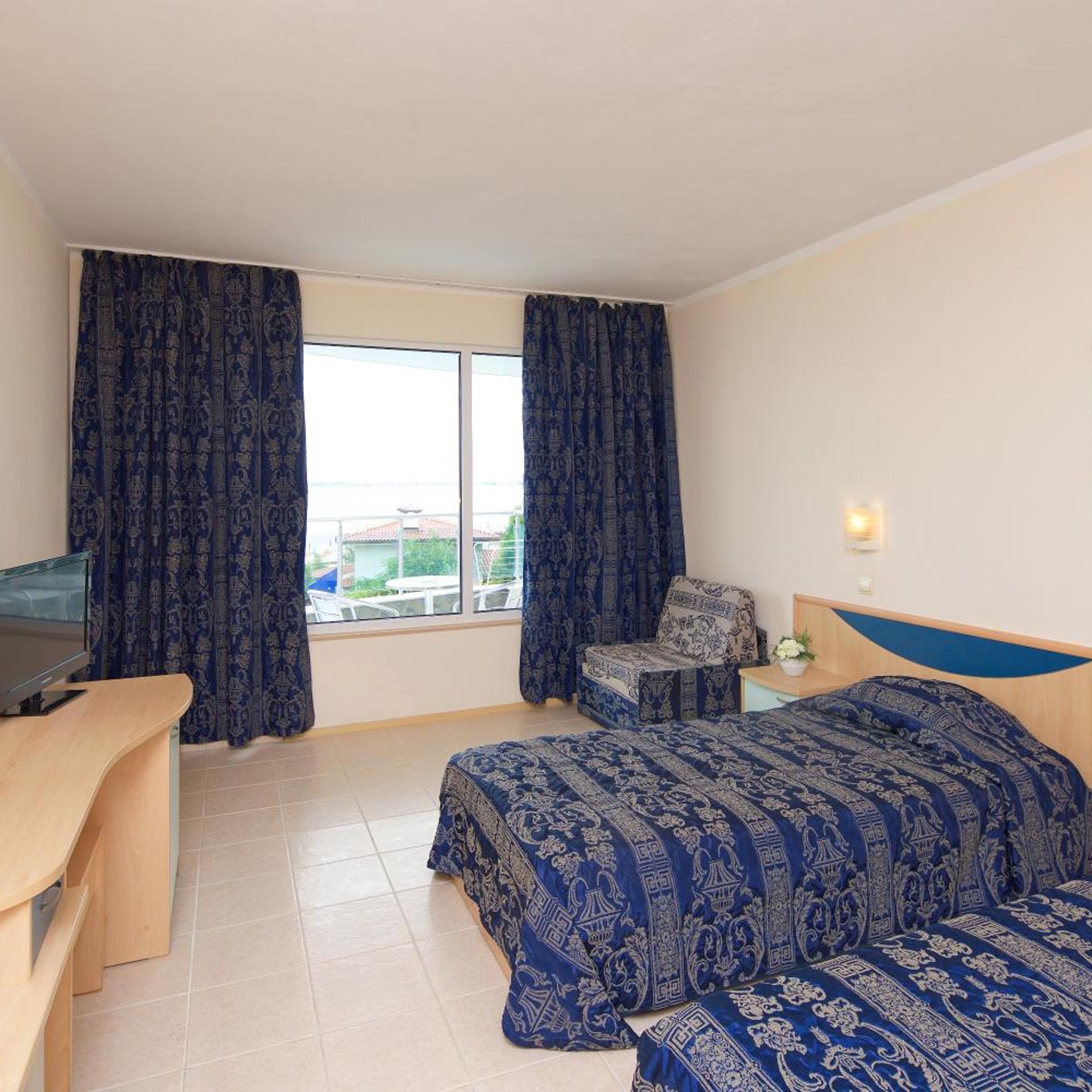 Blue Bay Hotel 17/50