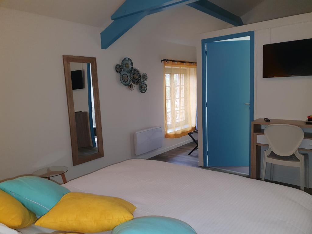 LOGIS L'AUBERGE DE LARRESSINGLE 16/35