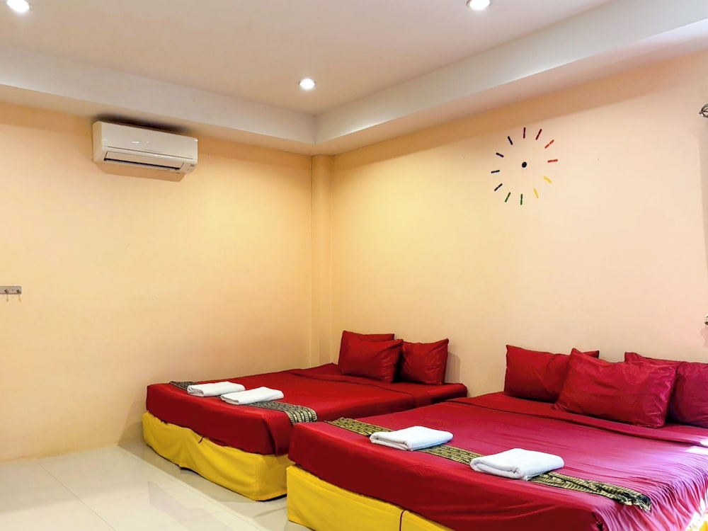Baan Phing Phu Praew 16/70