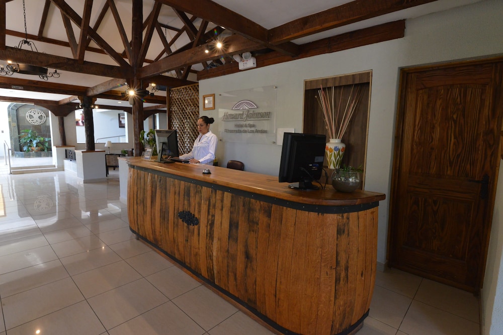 Howard Johnson by Wyndham Rinconada De Los Andes 3/30
