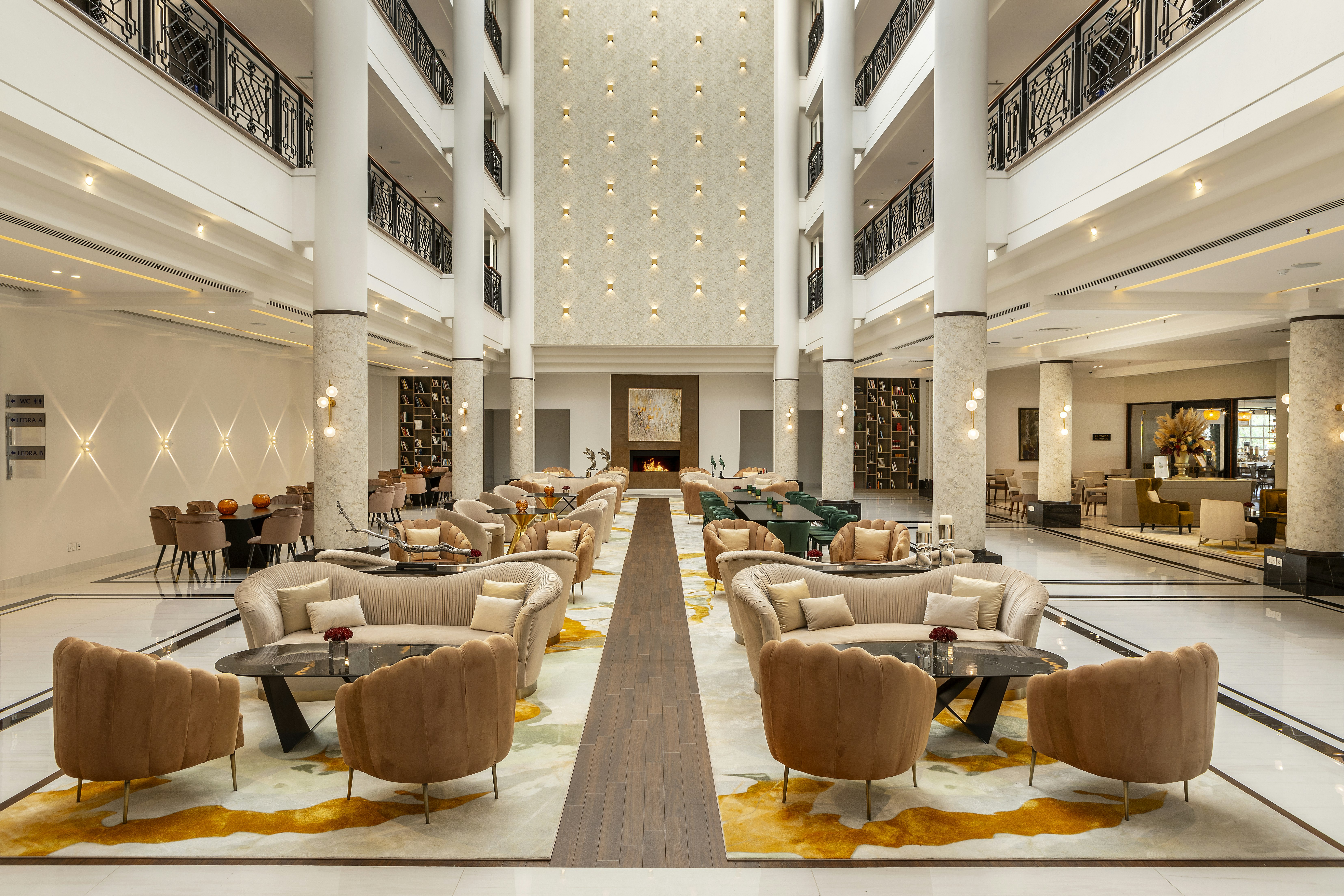 Hilton Nicosia 49/77