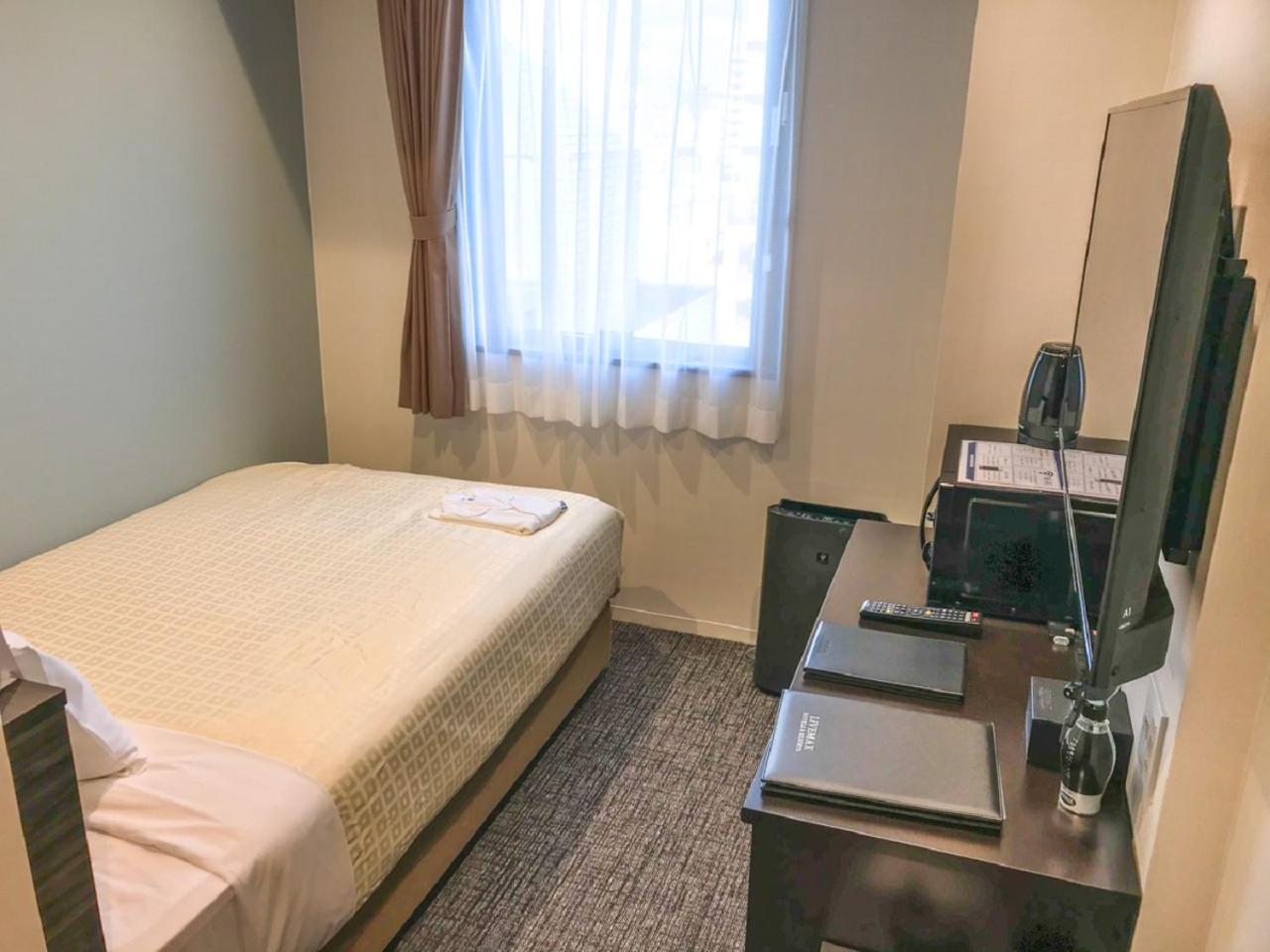 Hotel Livemax Hiroshima Funairimachi Riverside 9/19