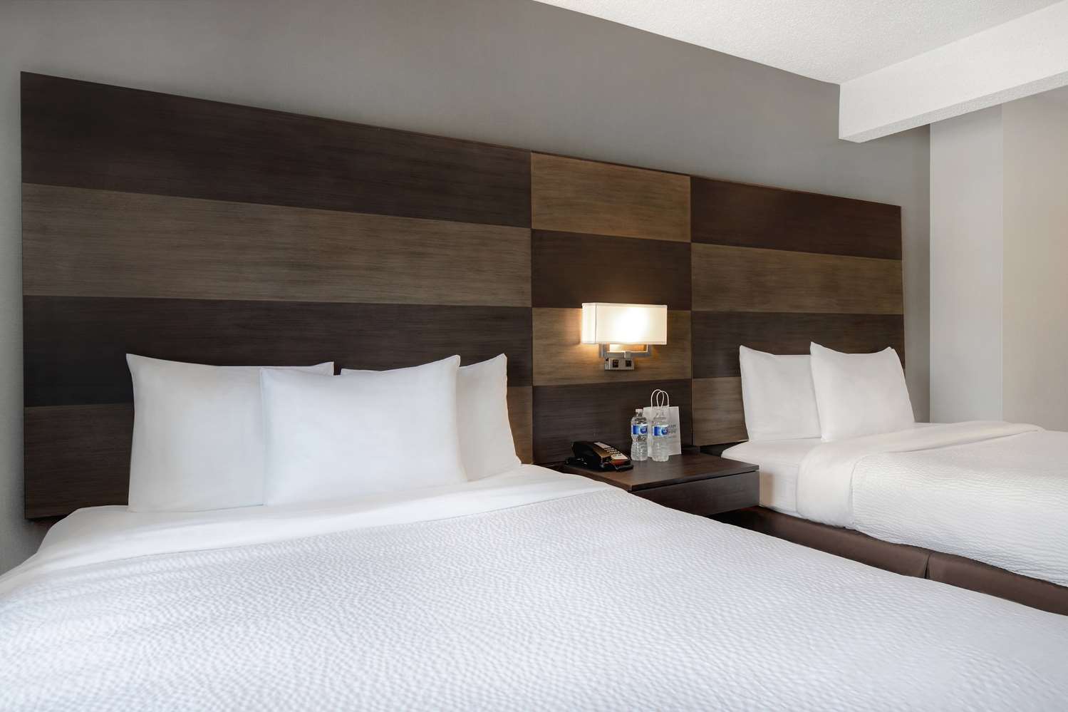 Days Inn by Wyndham Calgary South 18/52