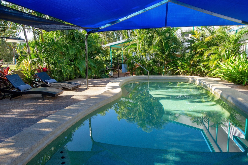 Tropical Palms Inn Resort 25/51