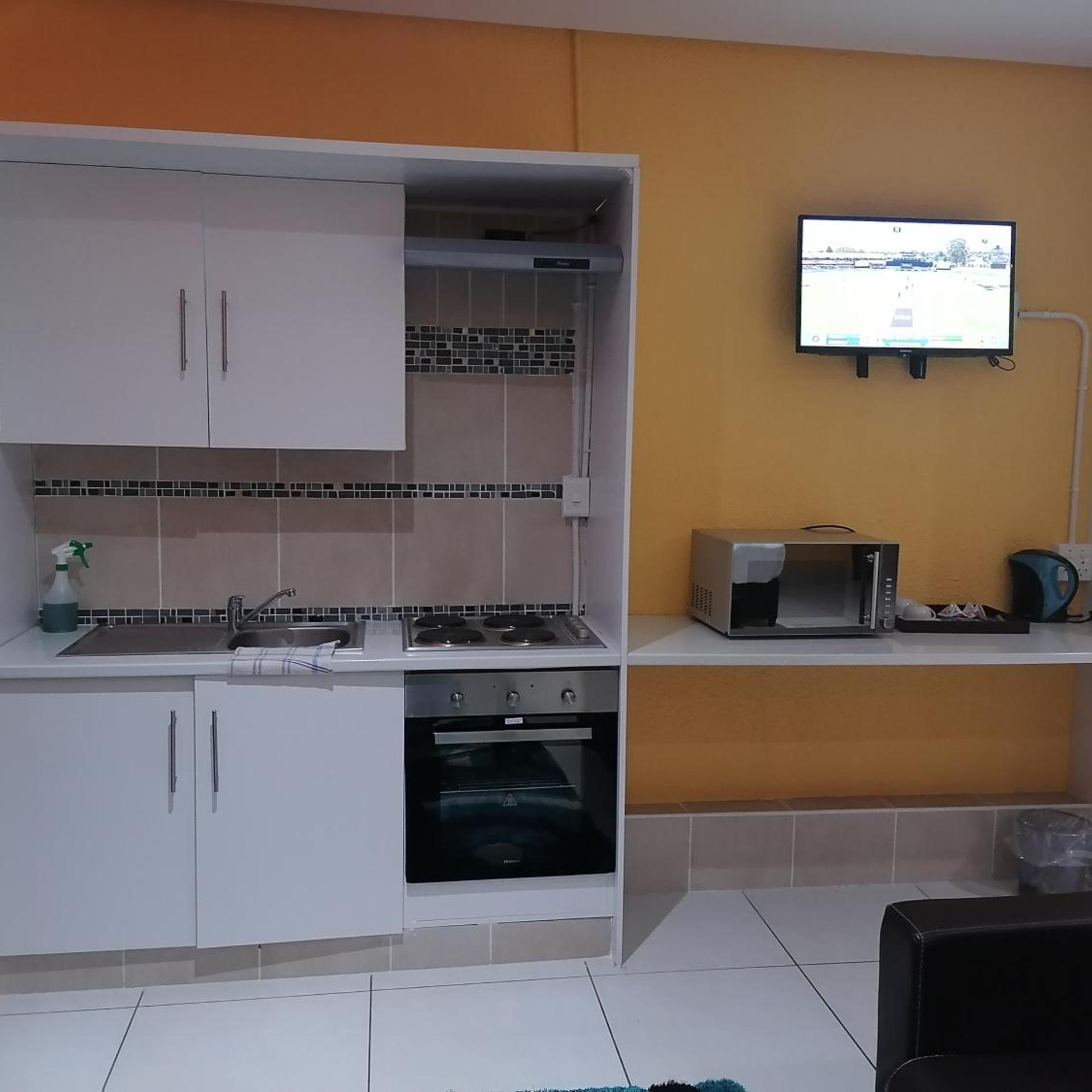 Margate Beach Lodge 36/50