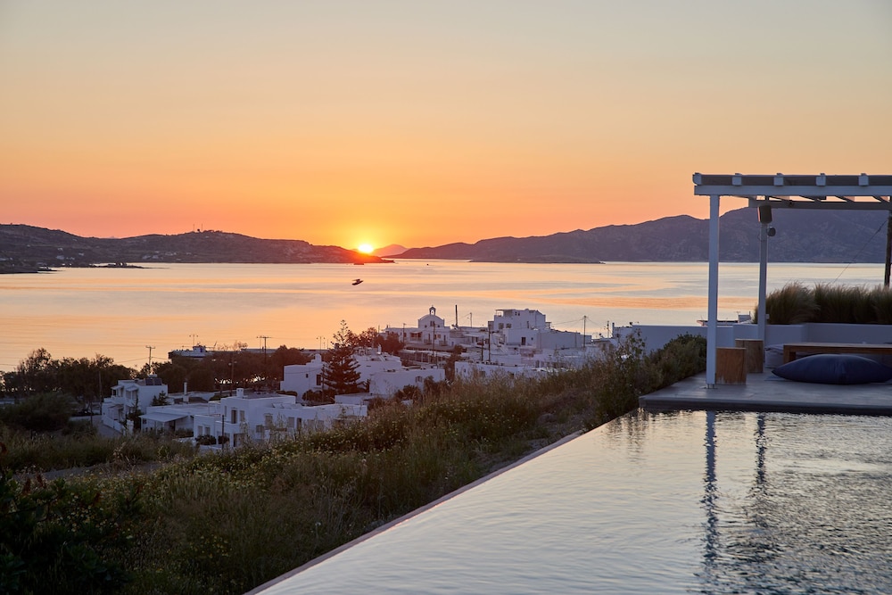 Milos Breeze Boutique Hotel 37/50