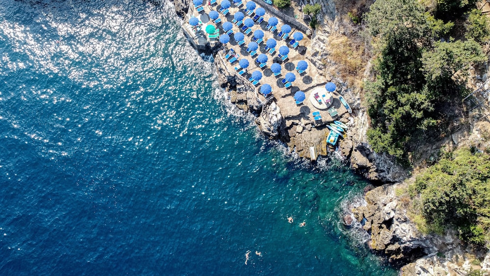 Santa Fortunata Village Camping 23/85