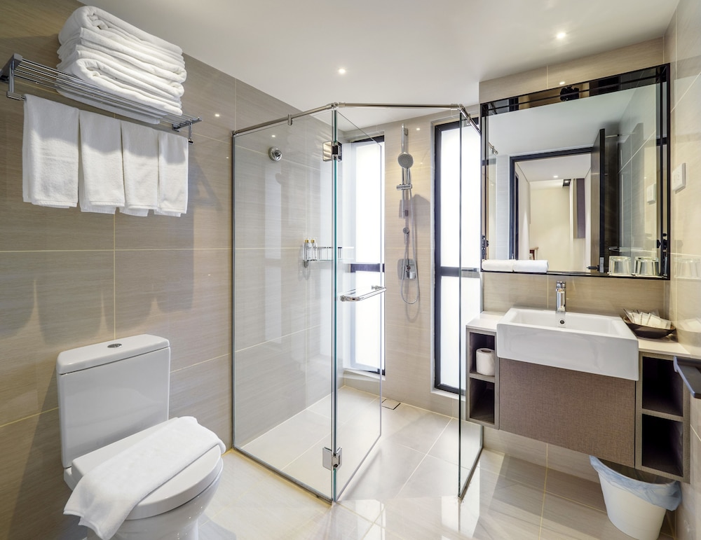 Macallum Central Hotel Managed By The Ascott Limited 16/16