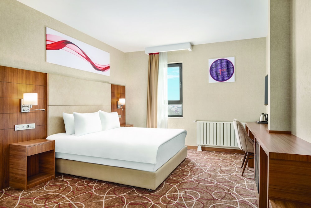 غرفة سوبيريور بسرير كينج