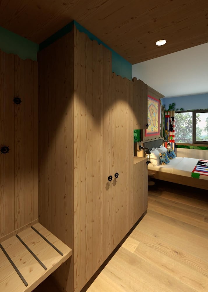 Legoland hotel 32/75