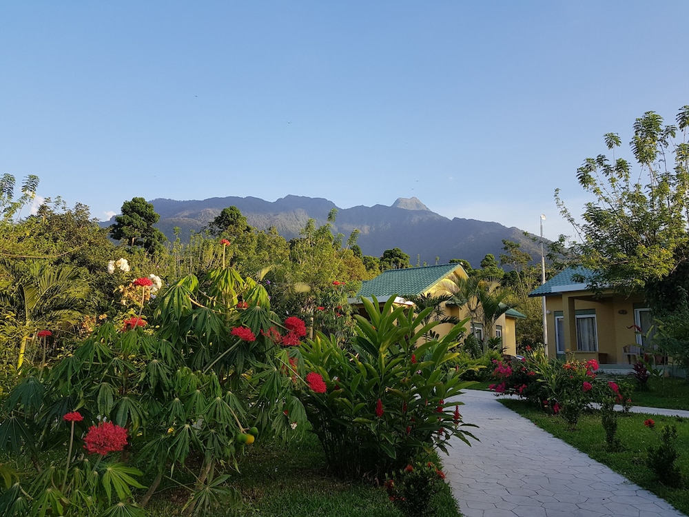 Corinto Pearl Eco Resort 47/53
