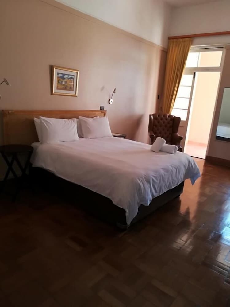 Durban Manor Hotel and Conference Centre 9/28