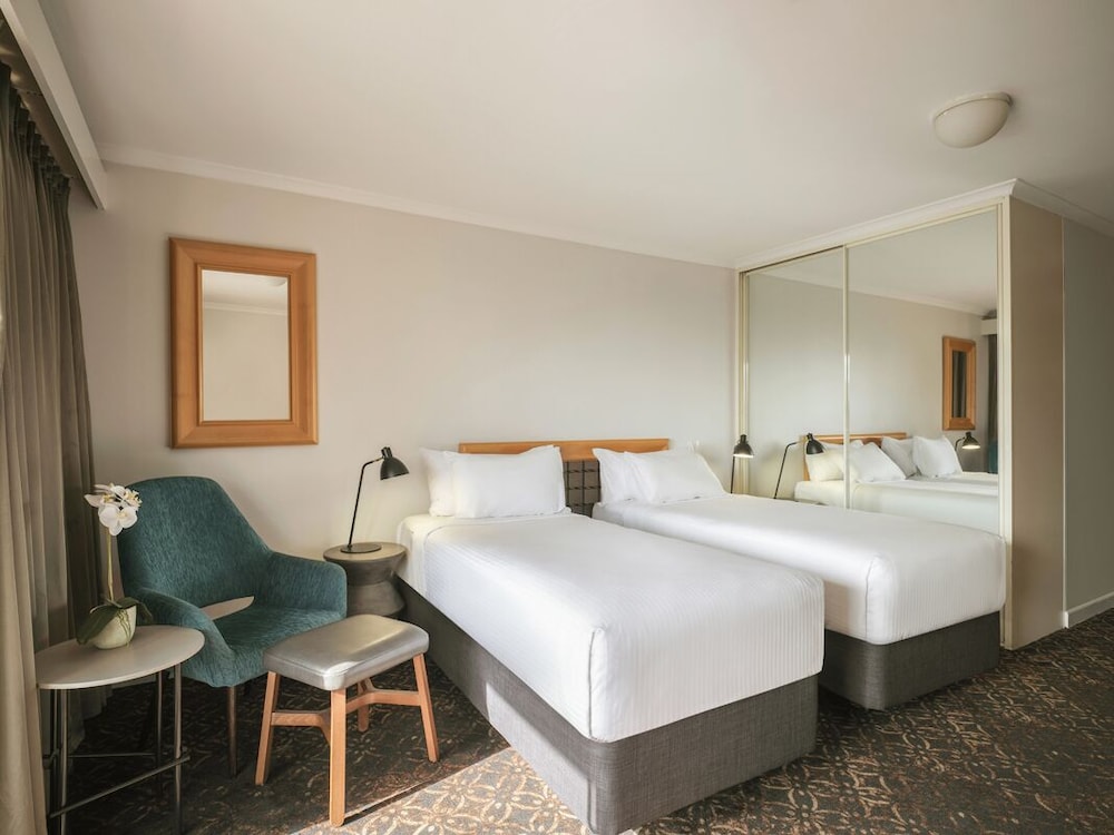 Studio, King Bed, Queen Bed, with View, Balcony, Rendezvous Hotel Sydney The Rocks 9/9