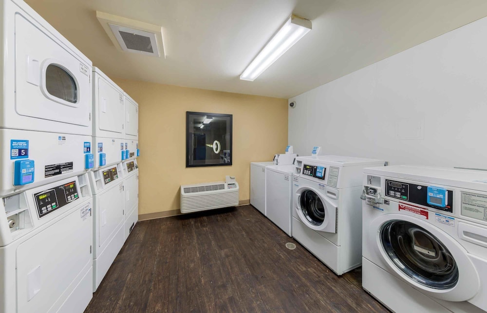 Extended Stay America Suites Los Angeles Arcadia 45/51