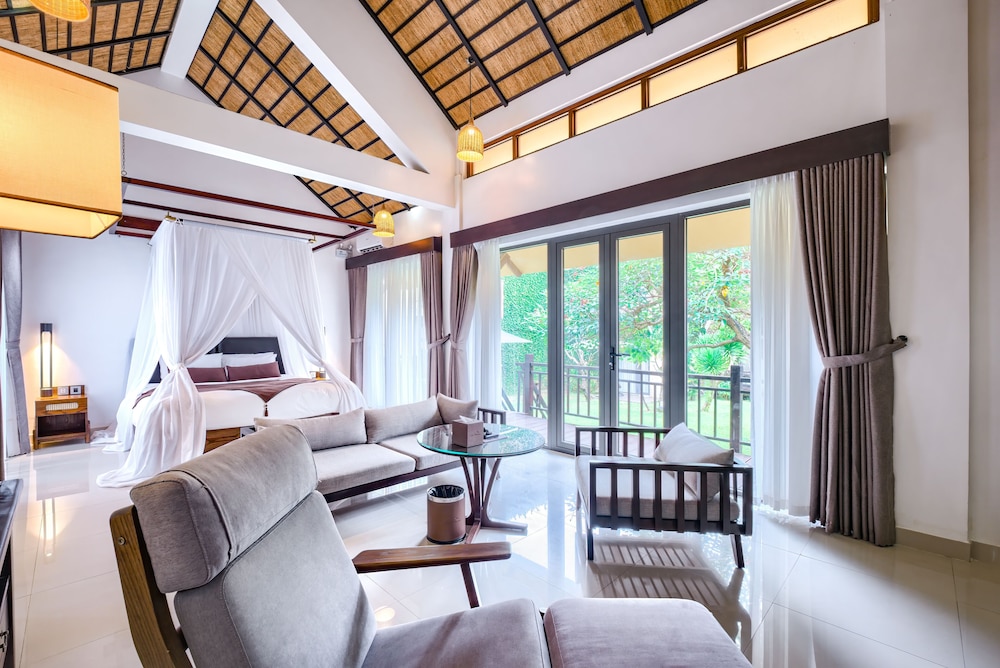 The Blossom Resort Island Da Nang 10/50