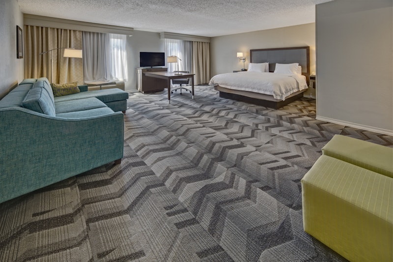 Hampton Inn Suites Clermont 11/41