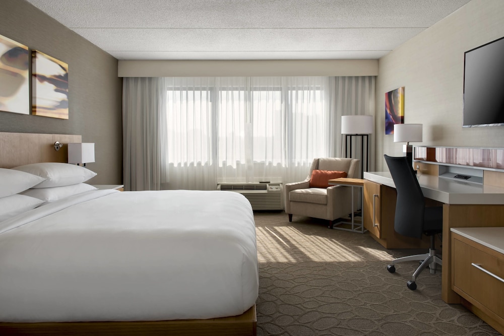 Delta Hotels By Marriott Utica 20/57