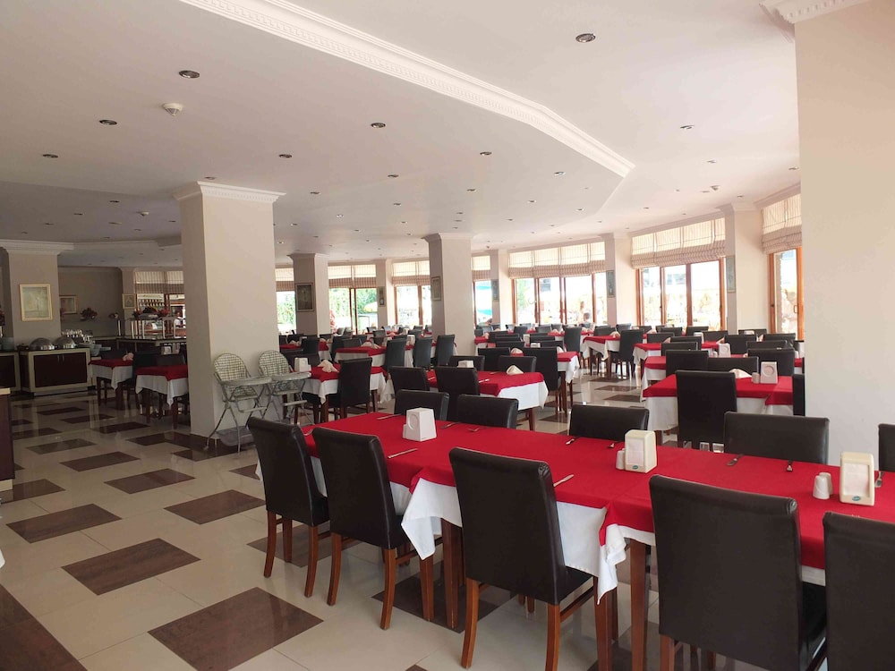 Kaila City Hotel 52/62
