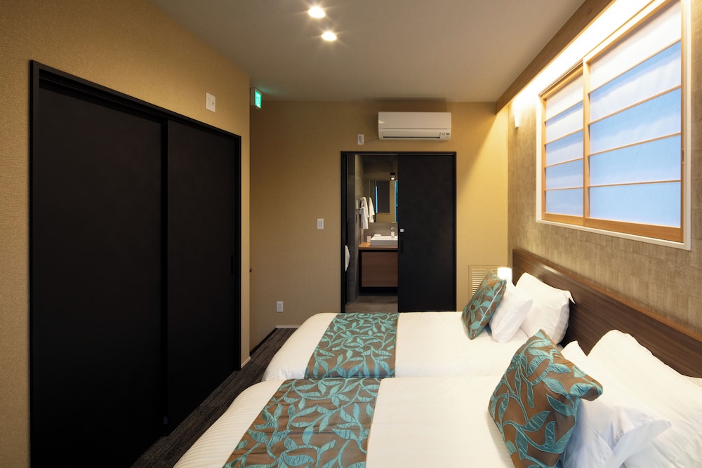 Hotel Sengokuhara 533 12/46