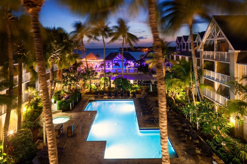Opal Key Resort & Marina 25/28