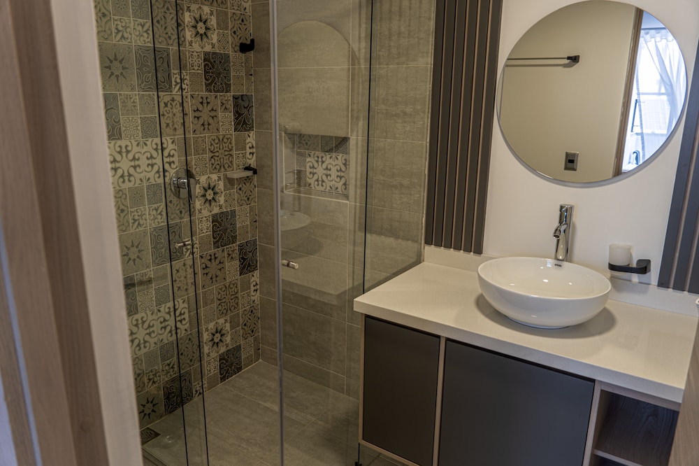 Luxury Suites Prana By Cadissa 50/50