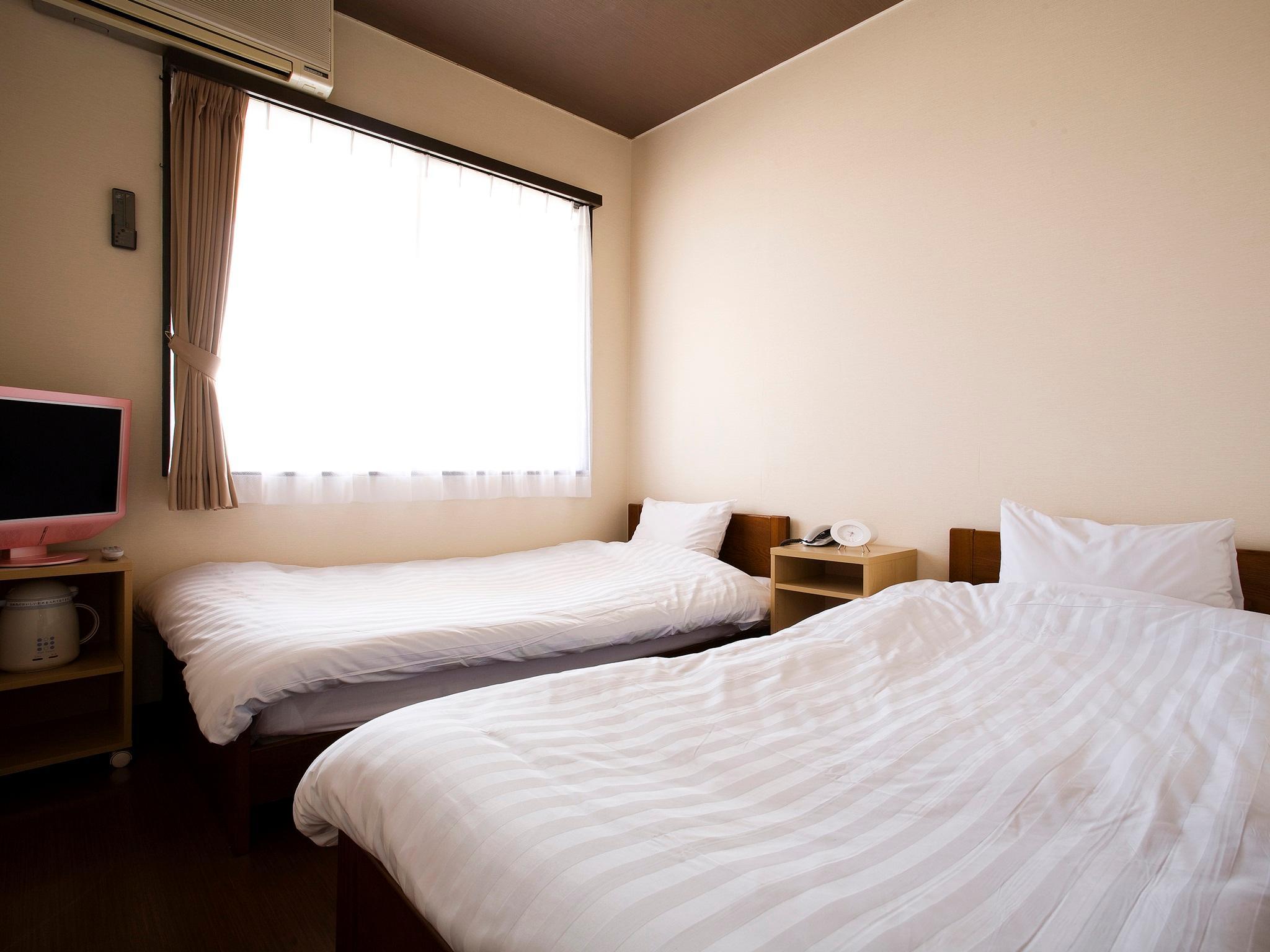 Semi Room, 2 Semi Double Beds