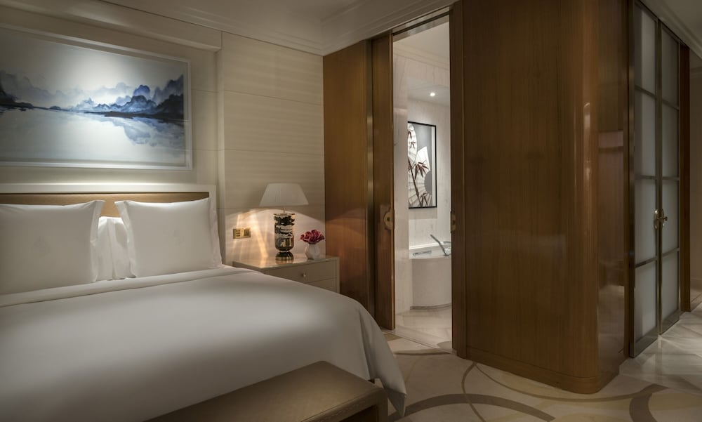 FOUR SEASONS HOTEL TIANJIN 16/84
