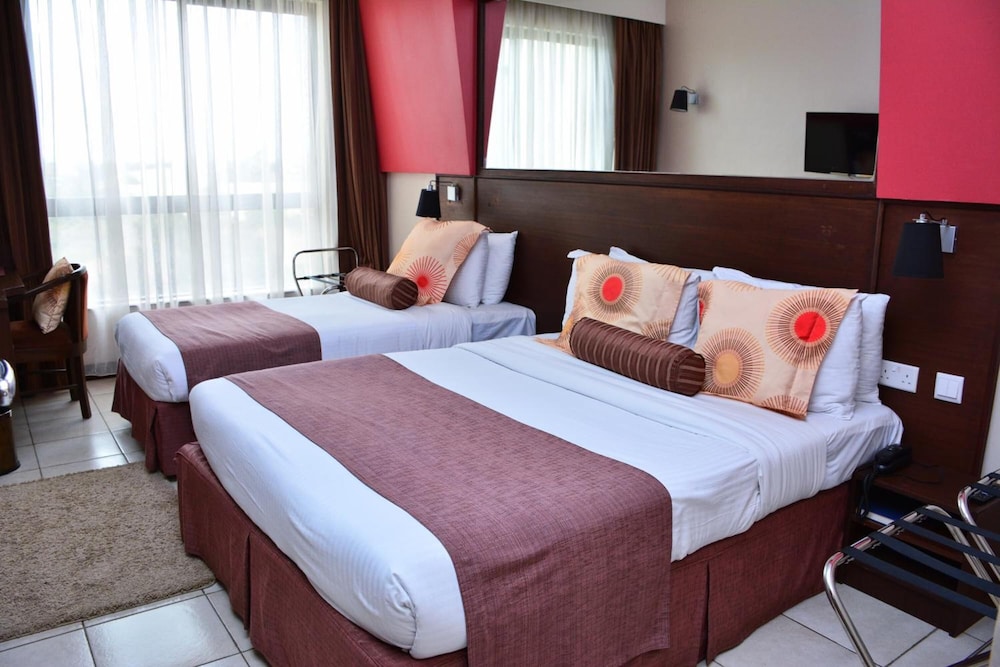DELUXE, TWIN BEDS