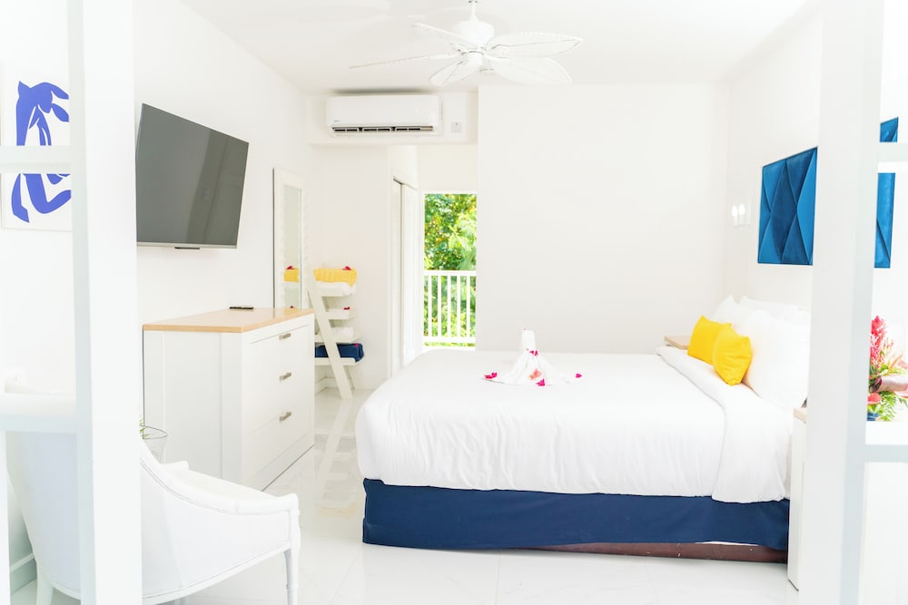 The Soco House - Adults Only 16/50