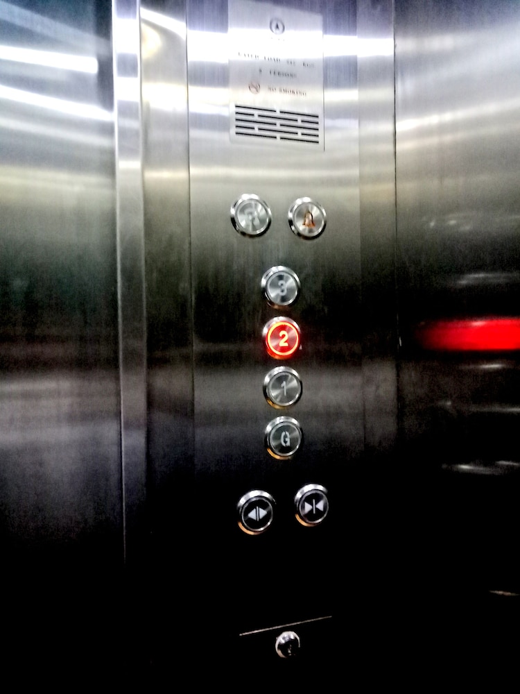 Eazy Hotel at Ampang 38/55