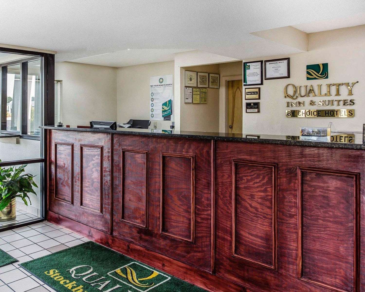 Quality Inn & Suites Stockbridge Atlanta South I-75 10/33