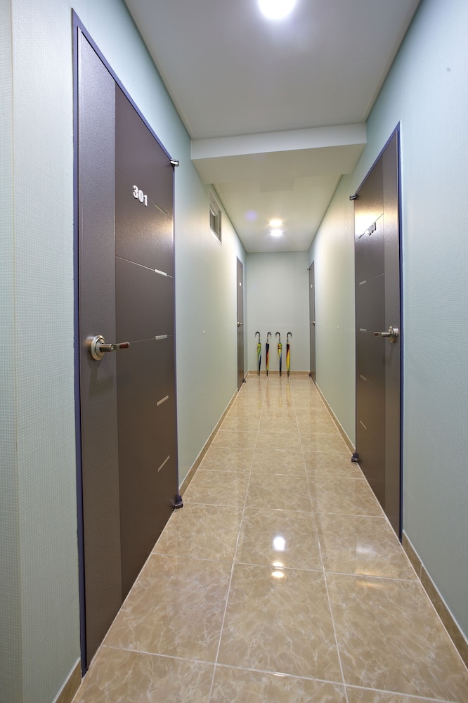 Rainbow Hotel Myeongdong 8/54