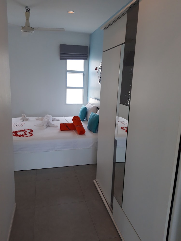 Padel Phangan Suite 12/50