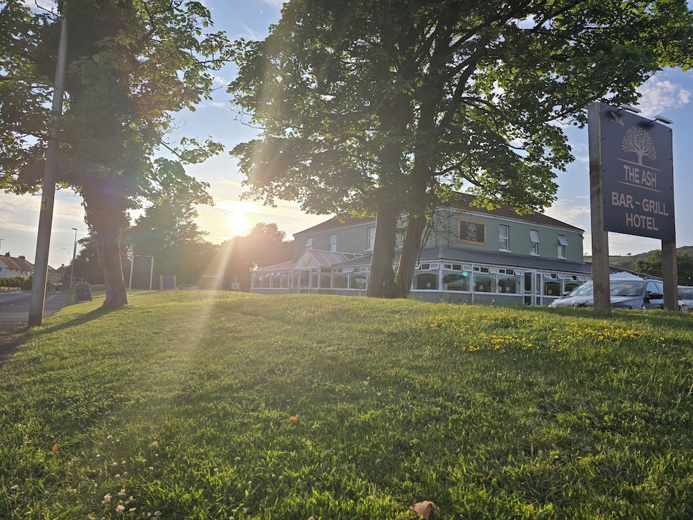 Ashburnham Hotel 42/50