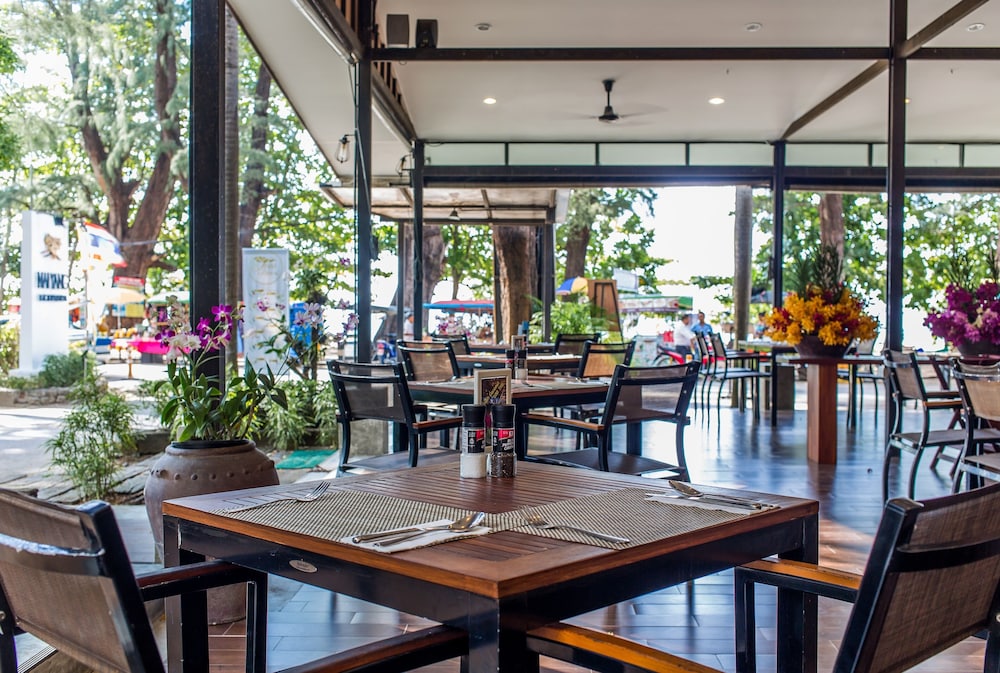 Nai Yang Beach Resort and Spa 43/61