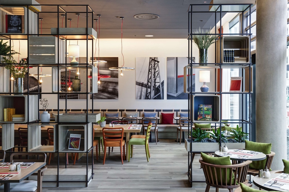 Intercity Hotel Frankfurt Hauptbahnhof Sud 40/48