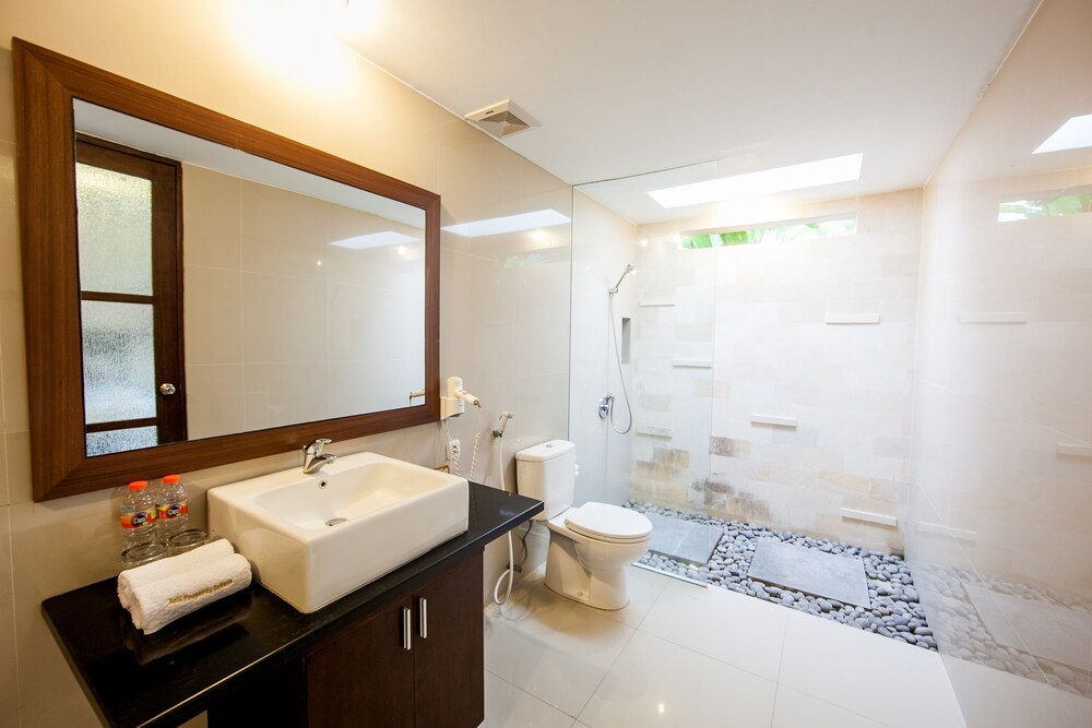 Swiss-Belvillas Umalas 50/50