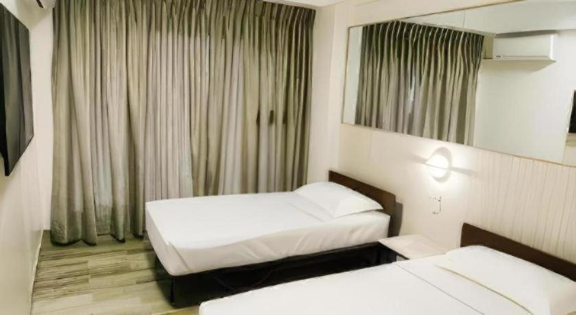 Travelite Express Hotel 14/33