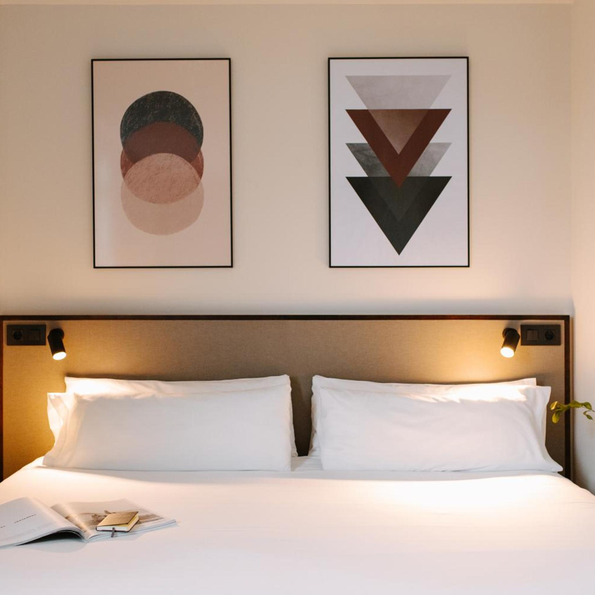 Room, Quadruple, Single Bed