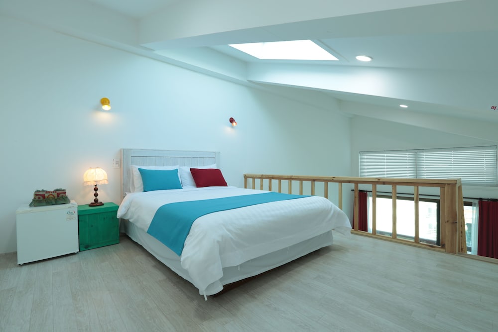 Seaview Pension 18/62
