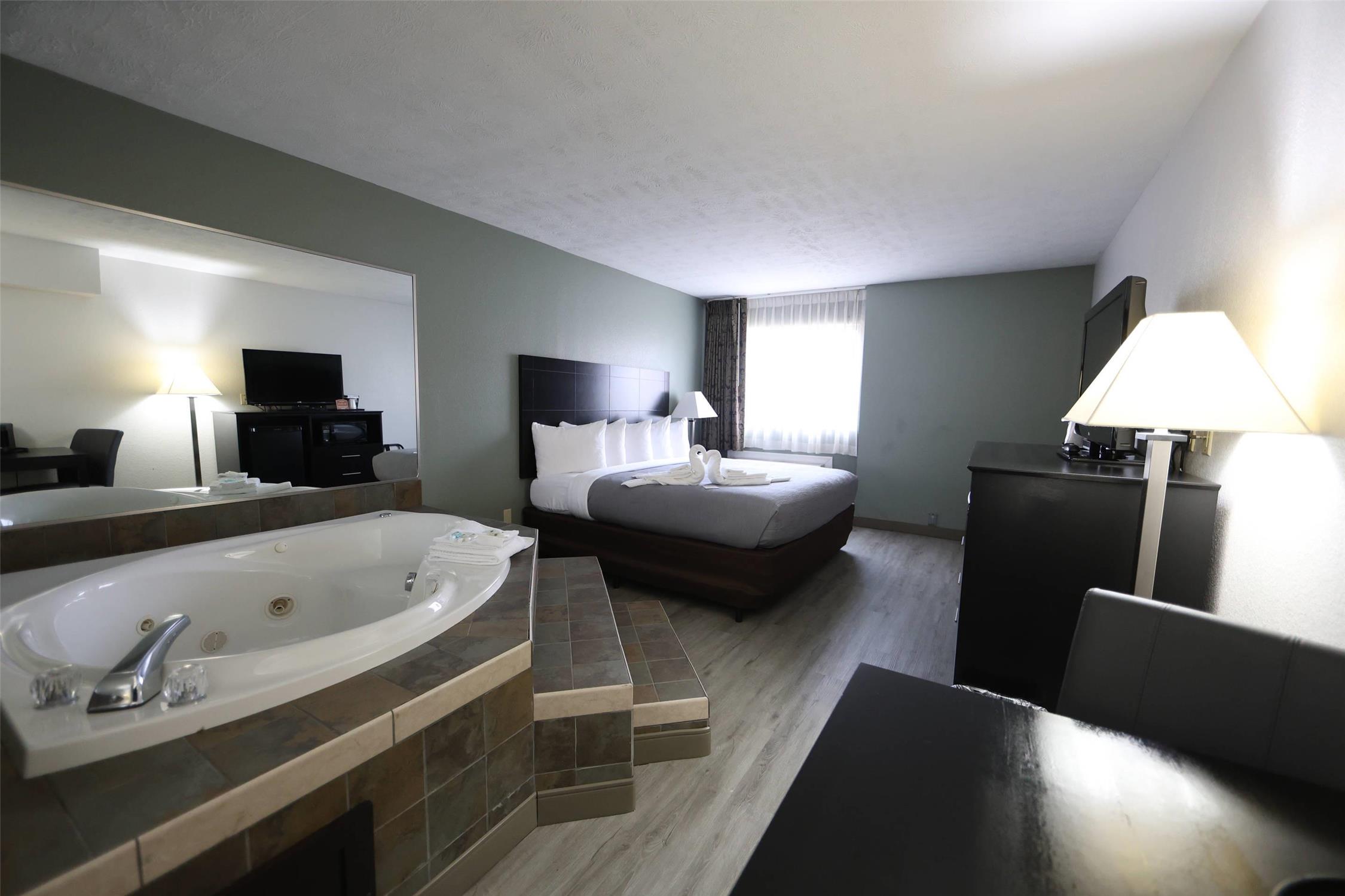 Quality Inn Suites Mattoon 39/39