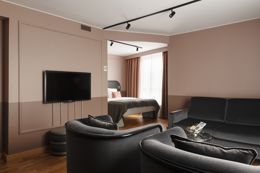 Hotel Hasselbacken 25/41
