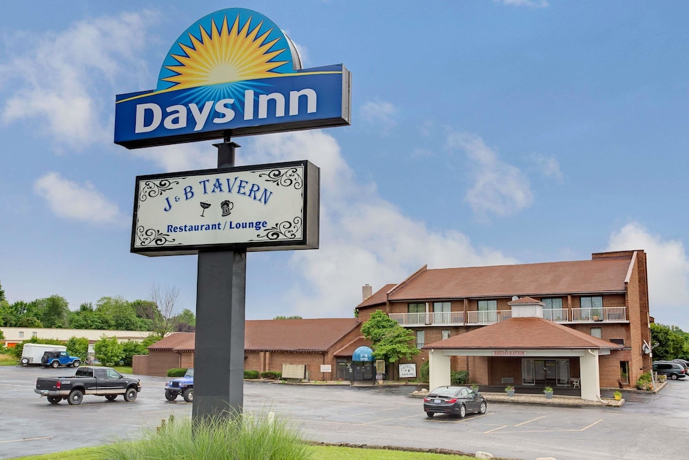Days Inn by Wyndham Cincinnati East 1/21