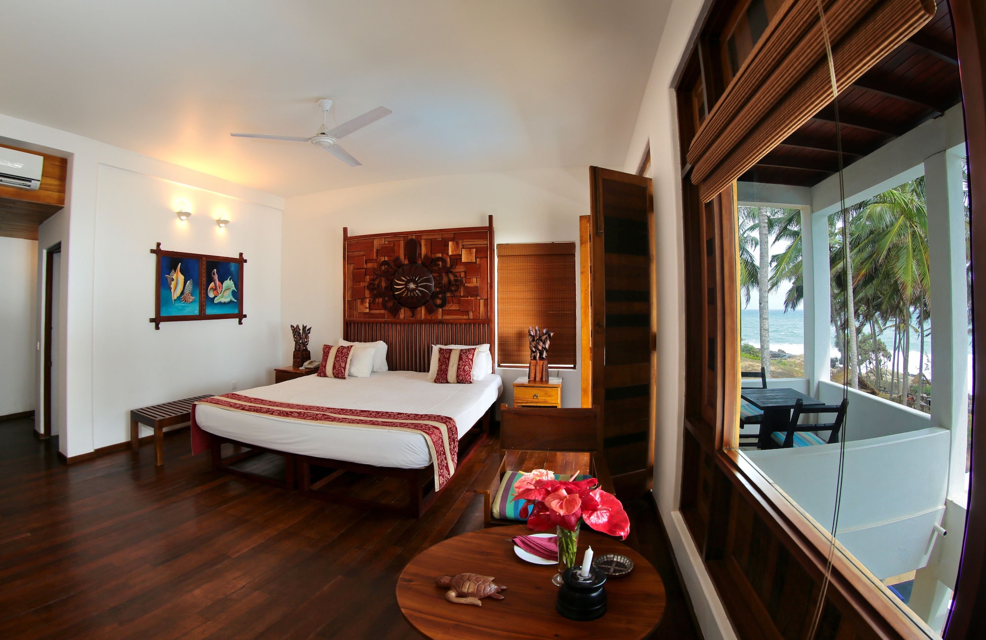 SUPERIOR, KING BED, SEA VIEW