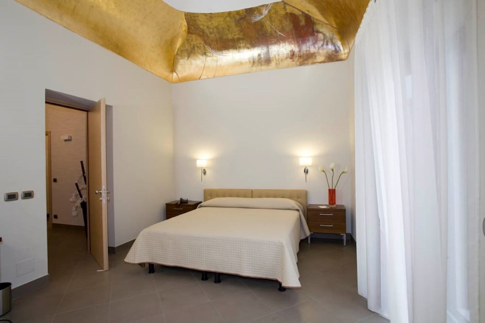Le Magnolie Hotel 4/32
