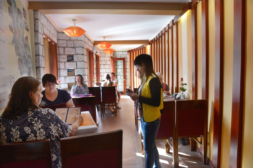 Sapa Elegance Hotel 48/65