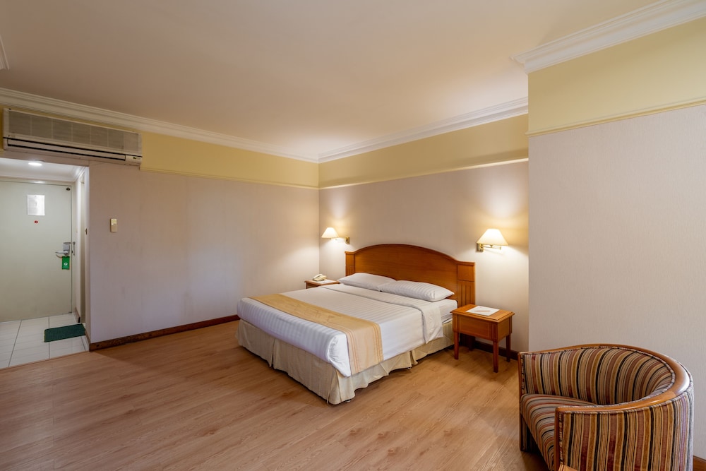 Hotel Marcopolo Jakarta 15/83